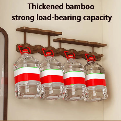 Vegghengt knaggrekke i bambus – med oppbevaringshylle