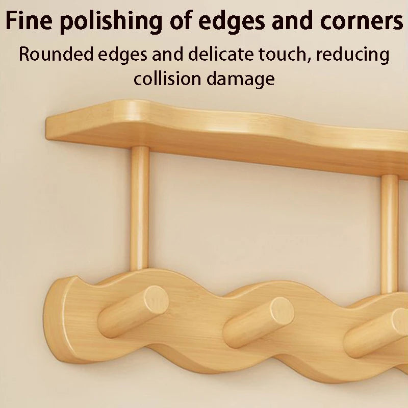 Vegghengt knaggrekke i bambus – med oppbevaringshylle