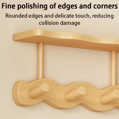 Vegghengt knaggrekke i bambus – med oppbevaringshylle